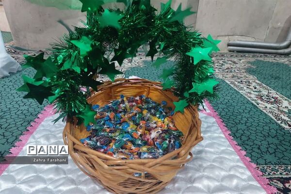 جشن نماز دانش‌آموزان آموزشگاه الله‌اکبر اسلامشهر