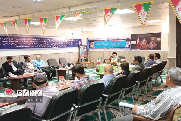 نشست جهاد تبیین مدیران مدارس غیر دولتی با امام جمعه بهبهان