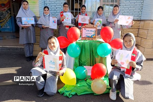 برپایی سفره صبحانه سلامت به‌مناسبت هفته وحدت در شیراز