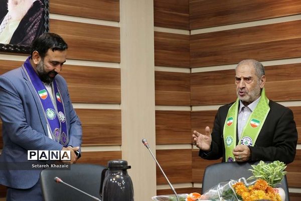 آیین تکریم و معارفه ریاست سازمان دانش‌آموزی خراسان رضوی