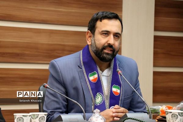 آیین تکریم و معارفه ریاست سازمان دانش‌آموزی خراسان رضوی