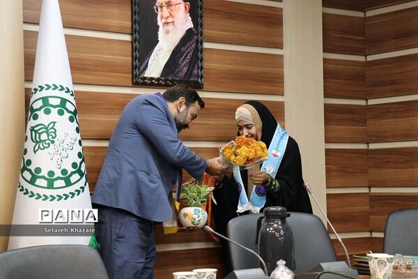 آیین تکریم و معارفه ریاست سازمان دانش‌آموزی خراسان رضوی