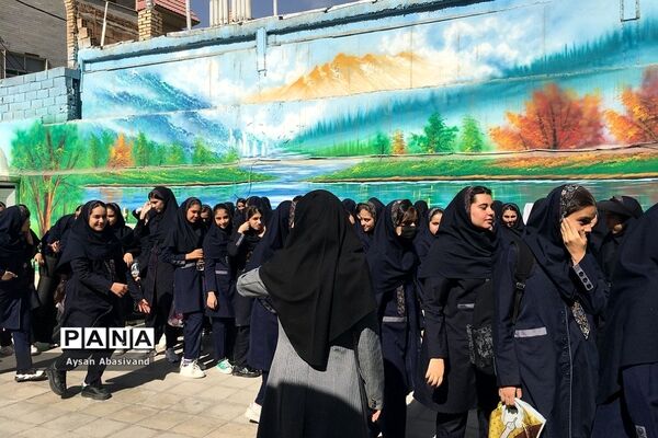 برپایی صبحانه همدلی به‌مناسبت هفته وحدت در دبیرستان غیر دولتی حدیث مهر