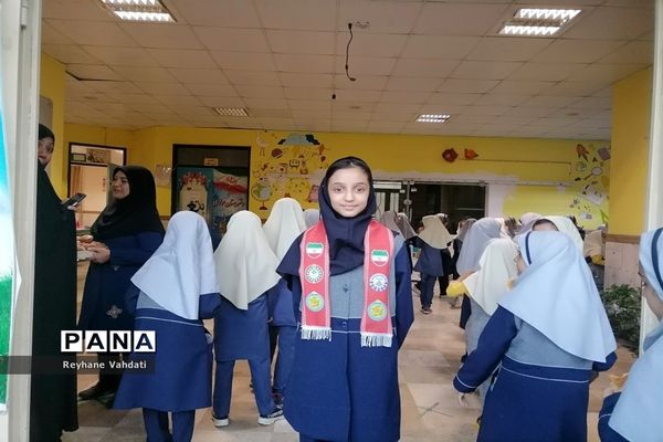 جشن میلاد پیامبر(ص) در دبستان کوثر