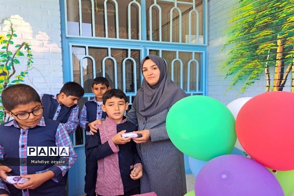 برگزاری مراسم ولادت با‌سعادت پیامبر اکرم (ص) و امام جعفر صادق(ع) در خلیل آباد