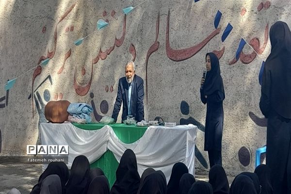 برگزاری مراسم ولادت با‌سعادت پیامبر اکرم (ص) و امام جعفر صادق(ع) در خلیل آباد