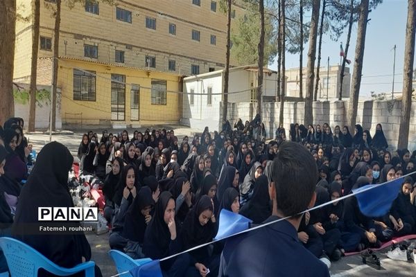 برگزاری مراسم ولادت با‌سعادت پیامبر اکرم (ص) و امام جعفر صادق(ع) در خلیل آباد