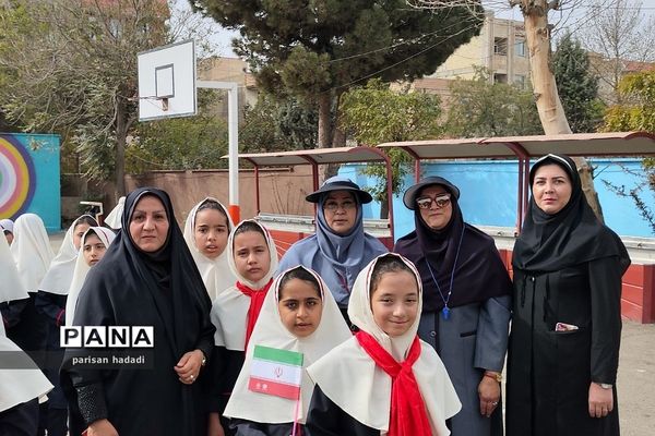 مراسم جشن میلاد حضرت محمد مصطفی (ص) و امام جعفر صادق (ع) در مدرسه بعثت۲