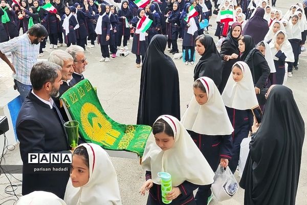 مراسم جشن میلاد حضرت محمد مصطفی (ص) و امام جعفر صادق (ع) در مدرسه بعثت۲