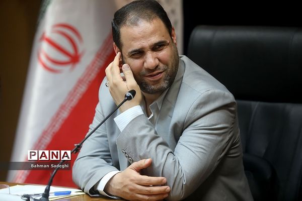 آیین امضای تفاهم‌نامه بین جامعه خیرین مدرسه‌ساز و وزارت آموزش و پرورش