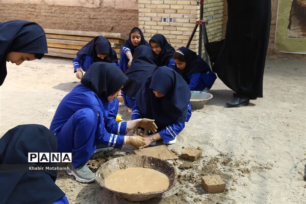 برگزاری جشنواره خشت و مهر در اردکان