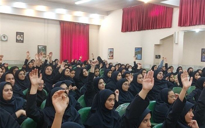 برگزاری مراسم ولادت پیامبر اکرم (ص) و امام جعفر صادق (ع) در ناحیه ۲ شهرری/فیلم
