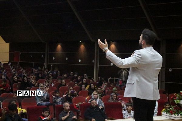 جشن میلاد حضرت محمد (ص) و امام صادق(ع) برای دهه نودی‌ها