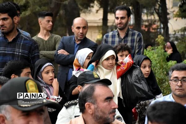 جشن بزرگ وحدت و چلچراغ آیه‌ها در پارک مرحوم دلیجانی کوهدشت