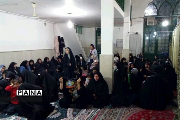جشن هفته وحدت در مسجد صاحب‌الزمان (عج) محله حیدرخانی شهرکوهنانی‌