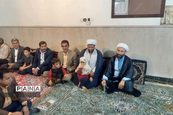 جشن هفته وحدت در مسجد صاحب‌الزمان (عج) محله حیدرخانی شهرکوهنانی‌