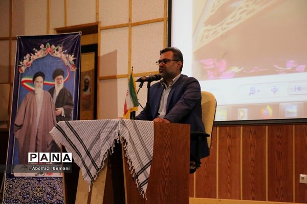 دوره آموزش تکمیلی «معلم راوی» در قم