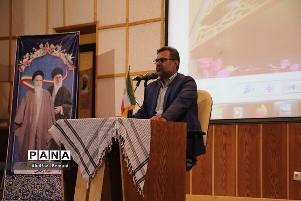 دوره آموزش تکمیلی «معلم راوی» در قم