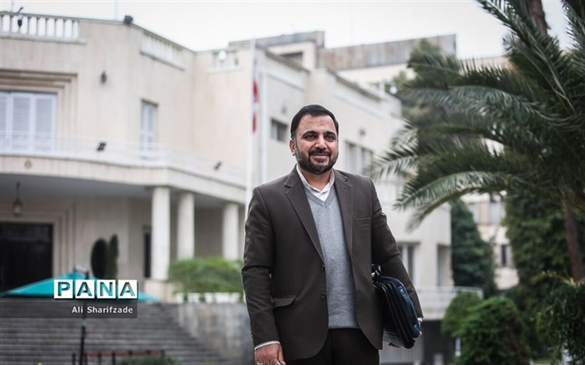 تمامی مدارس به شبکه فیبرنوری مجهز خواهند شد