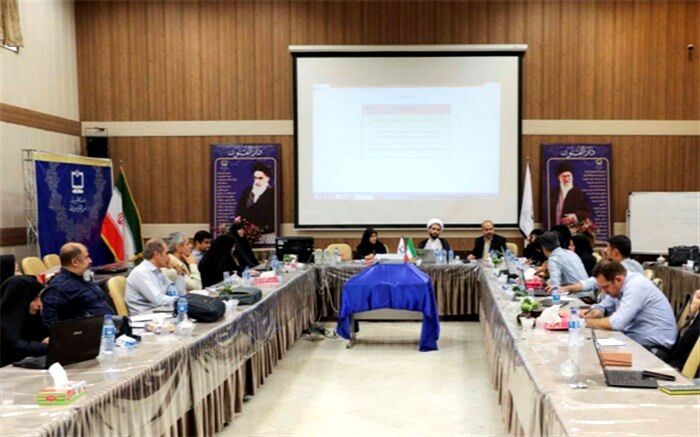 ارتباط میان معلمان و مولفان نقش به‌سزایی در رفع نواقص دارد