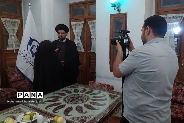 نشست خبری روز قم در خانه تاریخی یزدان پناه