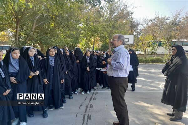 نمایشگاه تخصصی دستاوردهای صنعت هسته‌ای کشور در محل دانشگاه فرهنگیان مشهد