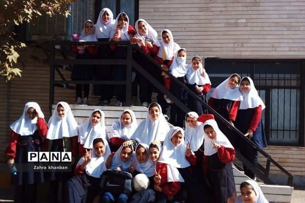 روز جهانی کودک در دبستان دخترانه سما ۲ رودهن