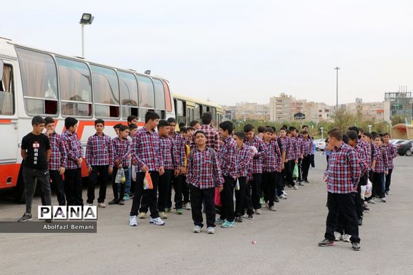 بازدید گروه‌های دانش‌آموزی از موزه دفاع مقدس قم