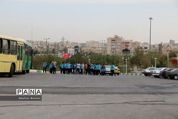 بازدید گروه‌های دانش‌آموزی از موزه دفاع مقدس قم