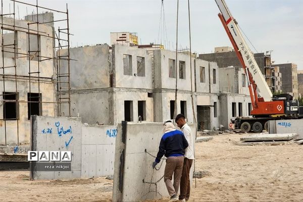 بازدید از مدارس در حال ساخت شهرستان بهارستان