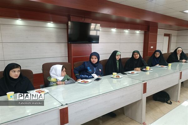 نخستین نشست هم‌اندیشی خبرنگاران پانا شهرستان ملارد در سال تحصیلی جدید
