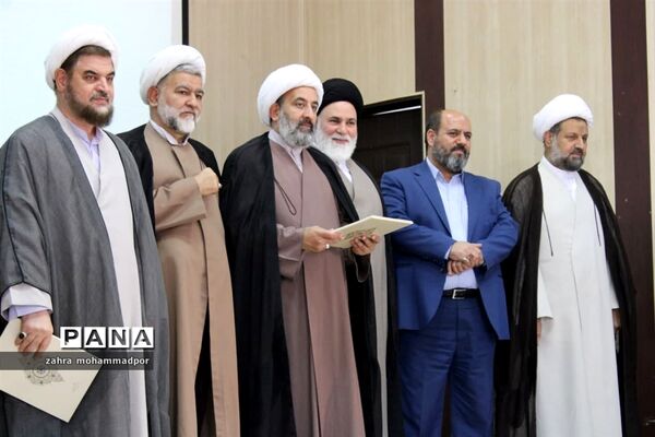آیین تکریم و معارفه امام جمعه بخش گلستان شهرستان بهارستان