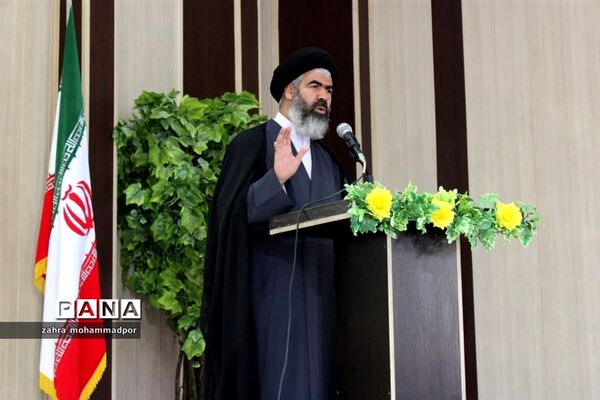آیین تکریم و معارفه امام جمعه بخش گلستان شهرستان بهارستان