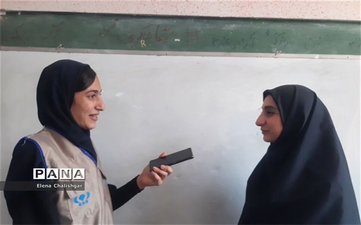 شاهنامه فردوسی پشتوانه  ادبیات فارسی است