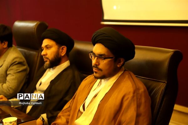 دیدار رئیس شورای شهر اسلامی شهر تهران با مهمانان اجلاس یادواره محمد الدوره