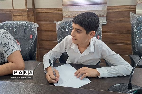 اجرای طرح هــر مدرســـه یک خبرنــــگار در پاکدشت