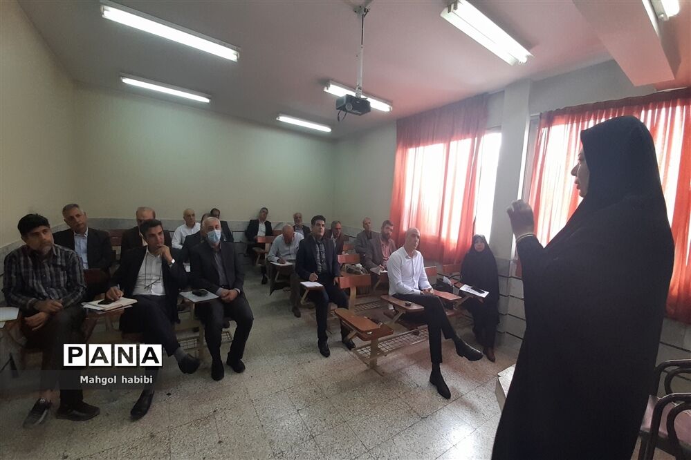 برگزاری همایش مدیران حوزه معاونت متوسطه ناحیه ۷ مشهد مقدس
