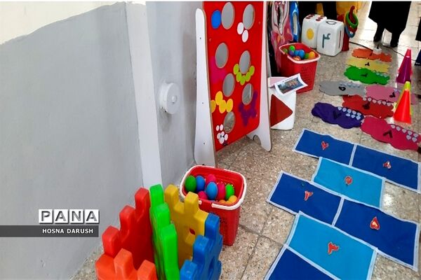 رونمایی از اولین تابلو سر در مراکز کودکستانی کشور در مشهد الرضا(ع)