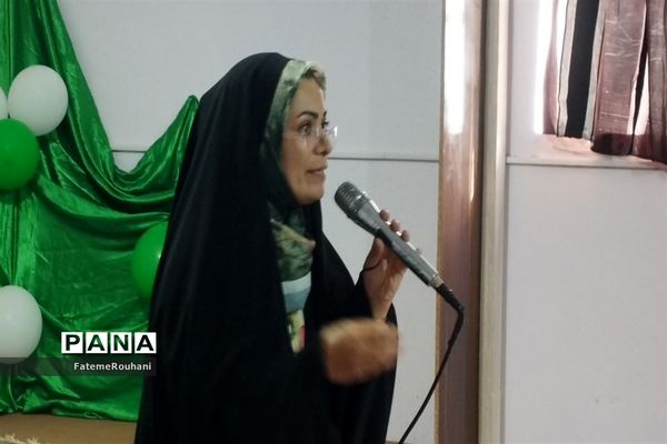 برگزاری پاتوق دخترانه در خلیل آباد