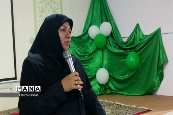 برگزاری پاتوق دخترانه در خلیل آباد