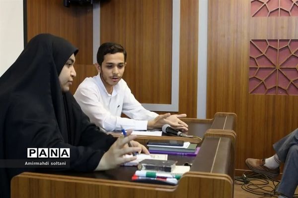 محفل شاعرانه حوزه هنر