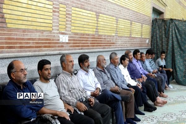 اقامه نماز جمعه در شهر جوادآباد