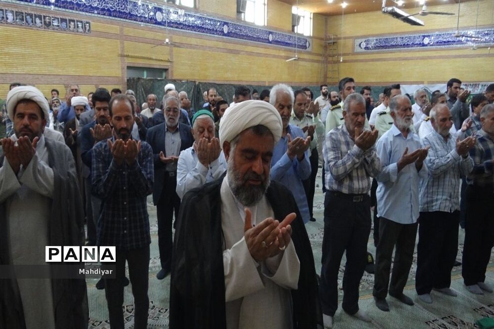 اقامه نماز جمعه در شهر جوادآباد