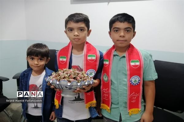 اولین مراسم ندبه دانش‌آموزی در سال تحصیلی جدید در آموزشگاه حضرت قاسم ابن الحسن(ع) ناحیه یک