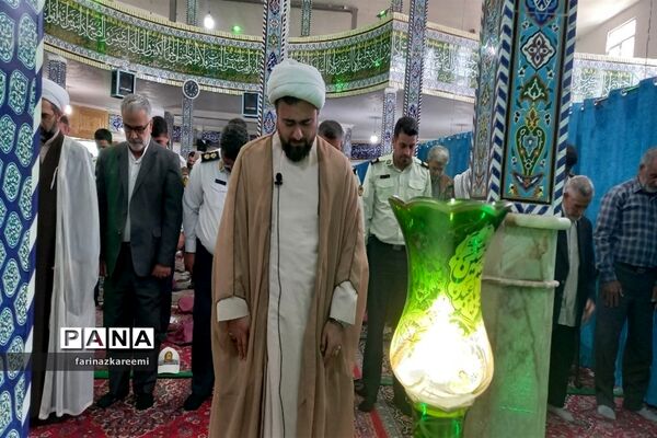 اقامه باشکوه نماز عبادی- سیاسی جمعه در فیروزکوه