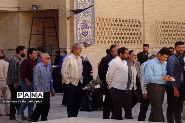 اقامه نماز عبادی و سیاسی جمعه در مصلی پرند