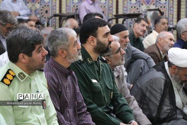 اقامه نماز جمعه در شهرستان قدس