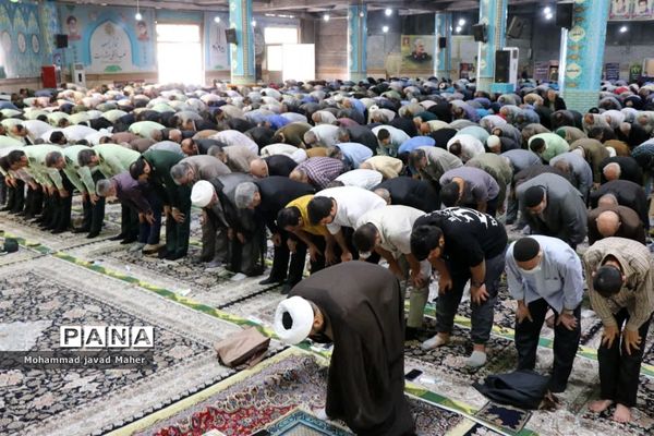 اقامه نماز جمعه در شهرستان قدس