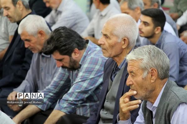 اقامه نماز جمعه در شهرستان قدس