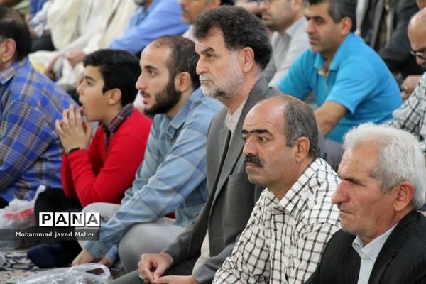 اقامه نماز جمعه در شهرستان قدس